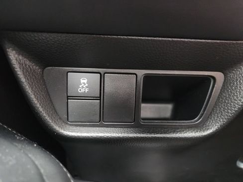 Used 2025 Honda HR-V LX image 20