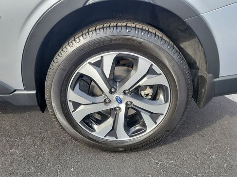 Used 2020 Subaru Outback Limited w/ Popular Package #2 image 7