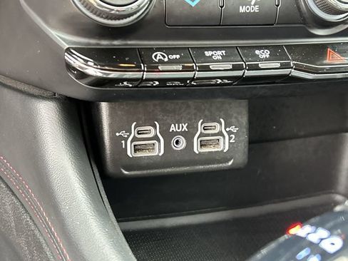 Used 2024 Dodge Durango GT RWD image 30