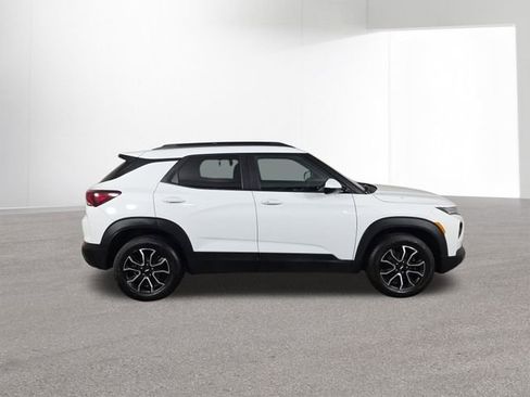 Used 2023 Chevrolet TrailBlazer ACTIV w/ Convenience Package image 40