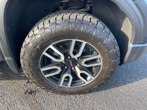 Used 2021 GMC Sierra 1500 AT4 image 22