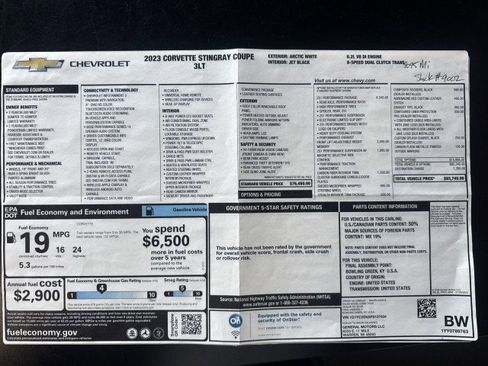 Used 2023 Chevrolet Corvette Stingray Premium Cpe w/ Z51 Performance Package image 17