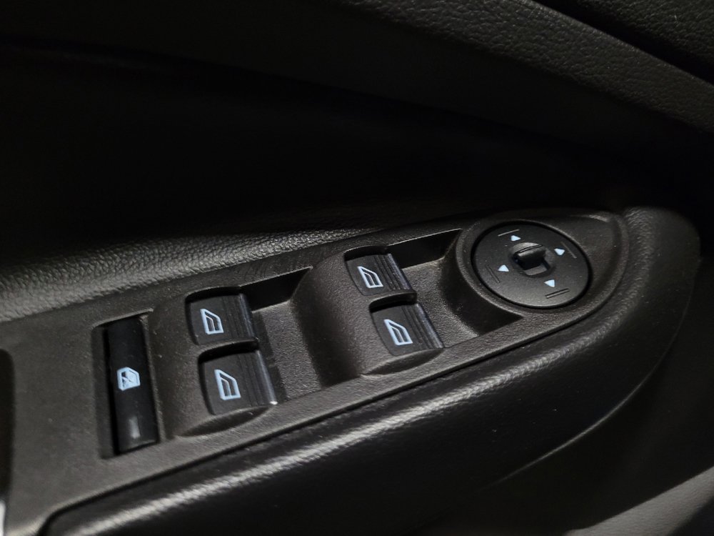 Used 2019 Ford Escape SEL AWD/4WD image 27