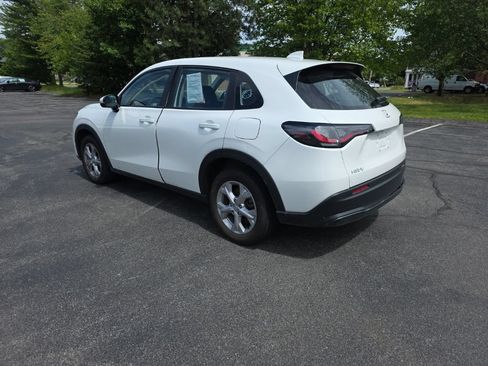 Used 2024 Honda HR-V LX image 5
