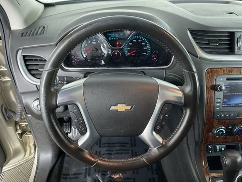 Used 2014 Chevrolet Traverse LT w/ All-Star Edition image 26