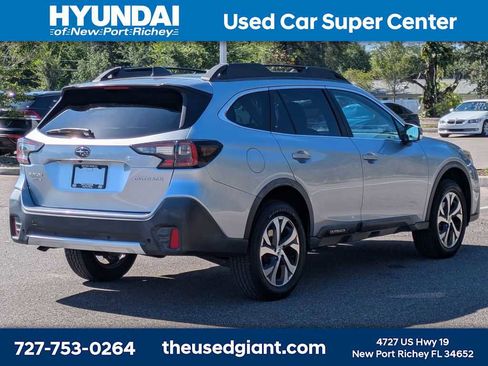 Used 2020 Subaru Outback Limited AWD/4WD image 5