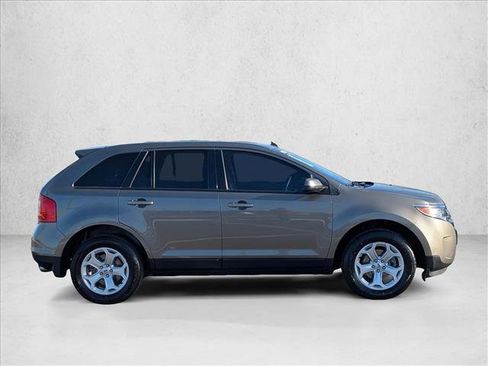 Used 2014 Ford Edge SEL w/ Equipment Group 204A image 4