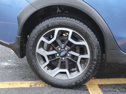 Used 2016 Subaru Crosstrek 2.0i Premium w/ Moonroof Package image 8