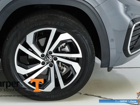 Used 2023 Volkswagen Atlas Cross Sport SEL Premium R-Line AWD/4WD image 14