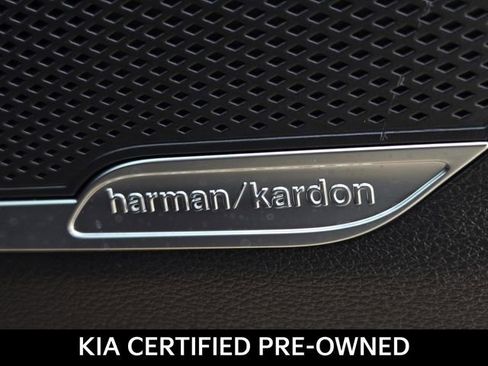 Certified 2025 Kia Sportage SX Prestige AWD/4WD image 9