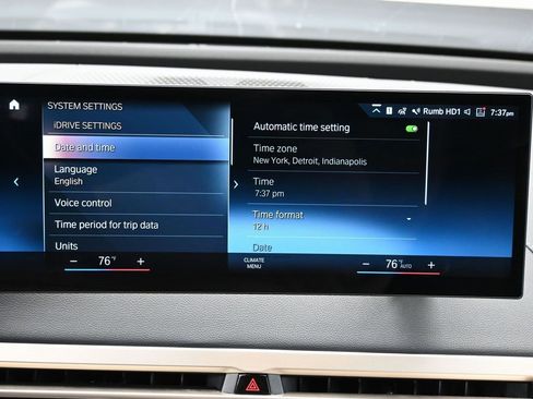 Used 2022 BMW iX xDrive50 w/ Sport Package image 28