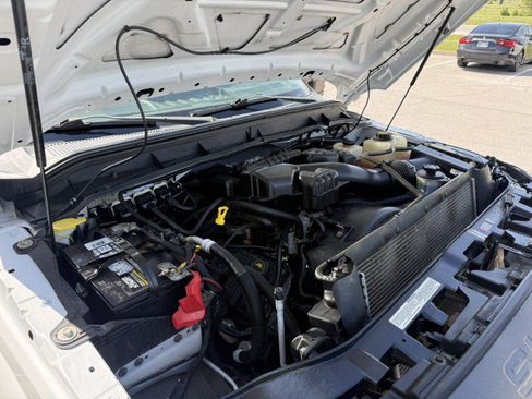 Used 2016 Ford F250 XL w/ Power Equipment Group RWD image 20