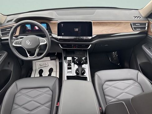 New 2025 Volkswagen Atlas SE image 20