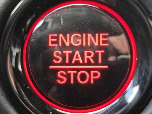 Certified 2023 Honda HR-V Sport image 31