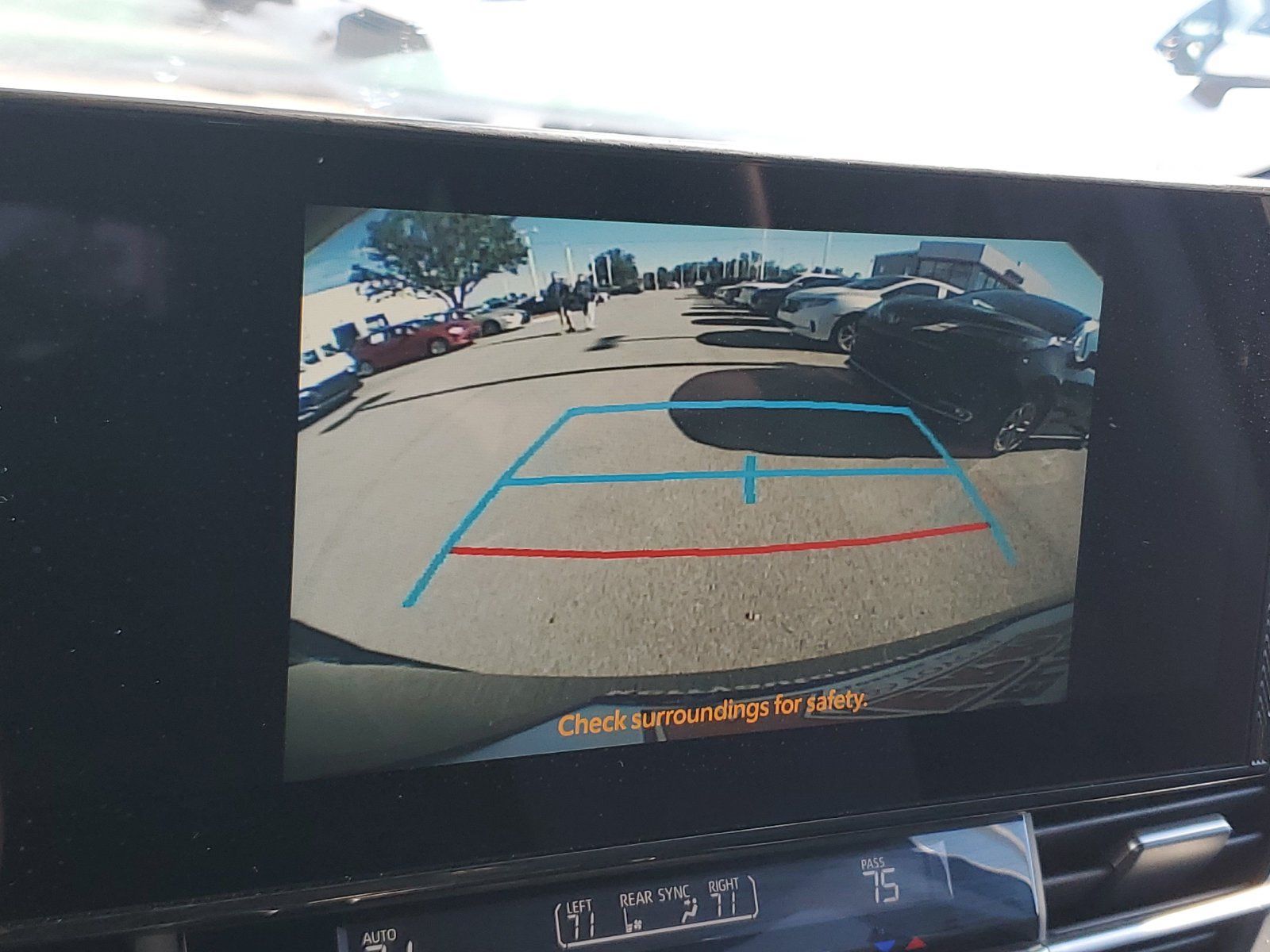 Certified 2025 Toyota Sienna XSE w/ XSE Plus Package AWD/4WD image 27