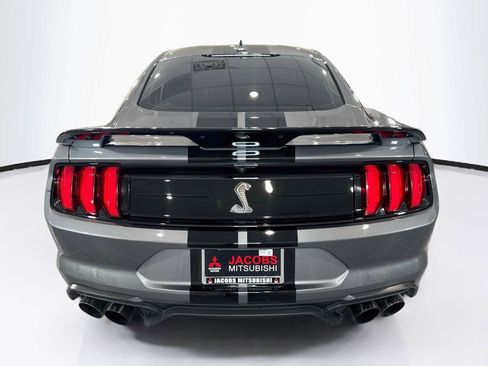 Used 2021 Ford Mustang Shelby GT500 w/ Technology Package RWD image 4