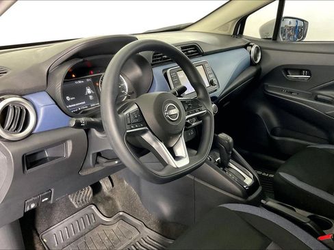 Used 2025 Nissan Versa SV w/ Trunk Package FWD image 15