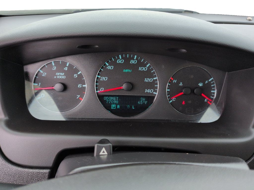 Used 2012 Chevrolet Impala LTZ FWD image 23