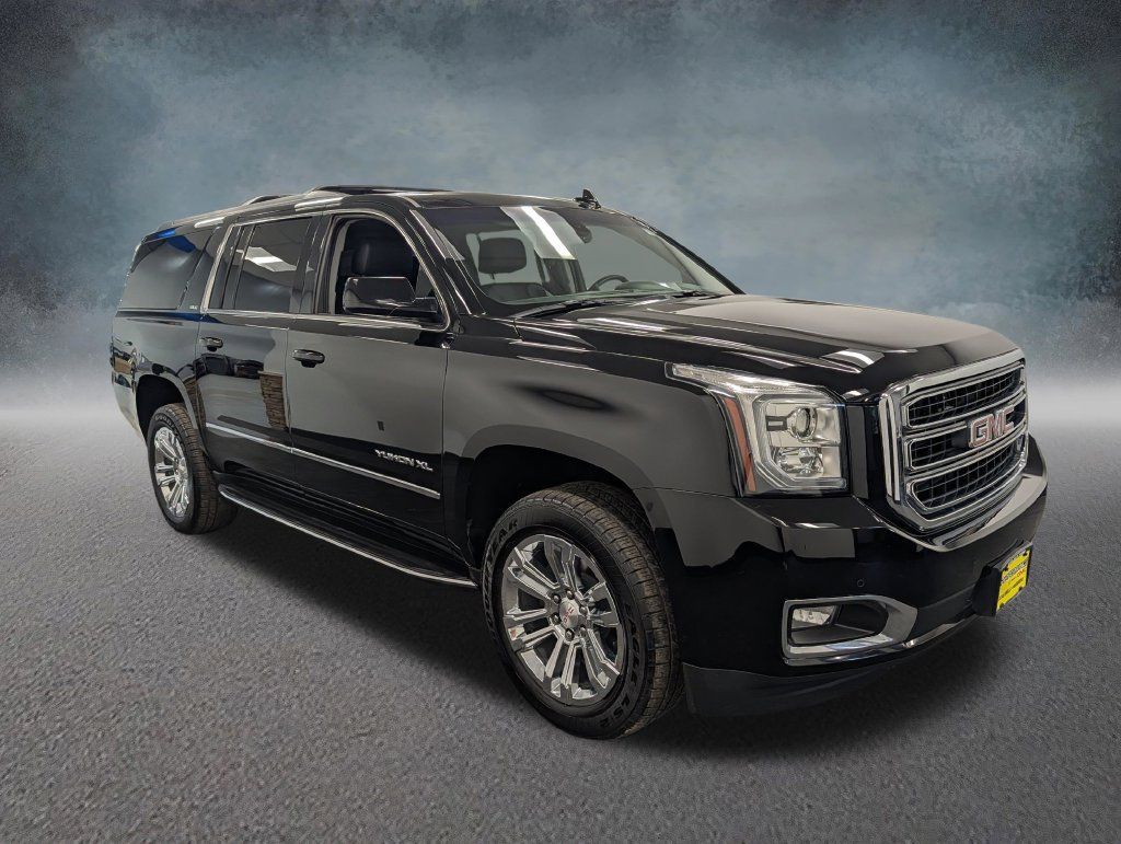 Used 2018 GMC Yukon XL SLE w/ Convenience Package AWD/4WD image 3