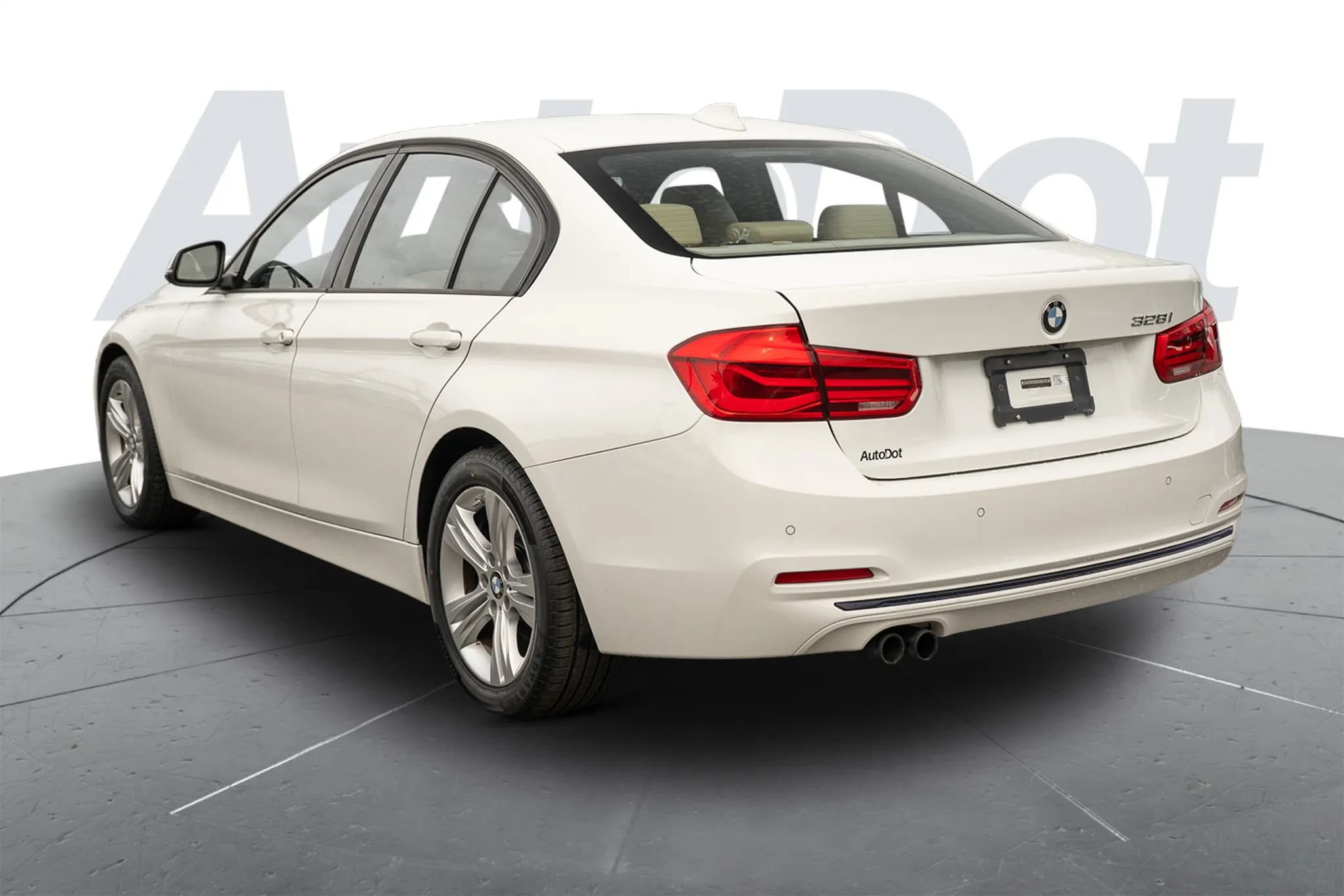 Used 2016 BMW 328i Sedan RWD image 2