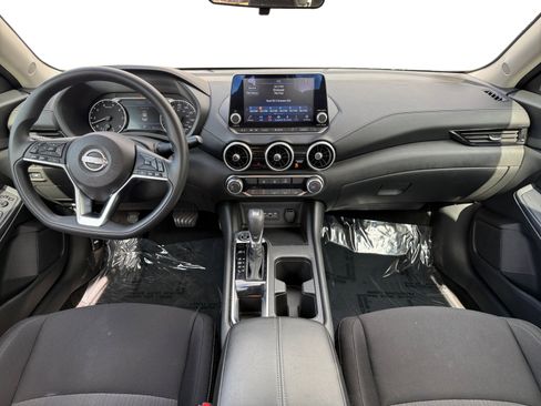 Used 2024 Nissan Sentra SV image 10