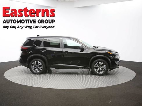 Used 2022 Nissan Rogue SV AWD/4WD image 38