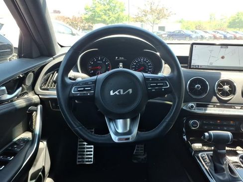 Used 2022 Kia Stinger GT-Line w/ Sun & Sound Package AWD/4WD image 15