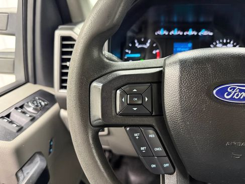 Used 2018 Ford F250 XL w/ Power Equipment Group AWD/4WD image 27