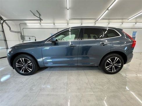 Used 2020 Volvo XC60 T6 Momentum AWD/4WD image 10