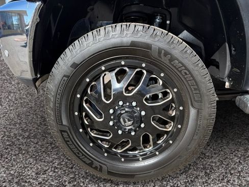 Used 2018 RAM 3500 Big Horn image 14