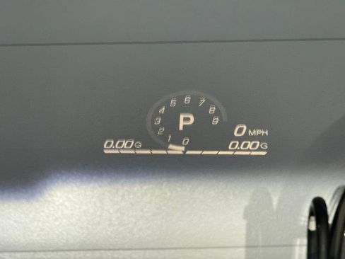 Used 2024 Chevrolet Corvette Z06 w/ Z07 Performance Package image 8