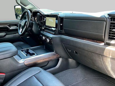 Used 2024 GMC Sierra 2500 SLT w/ SLT Premium Package AWD/4WD image 19
