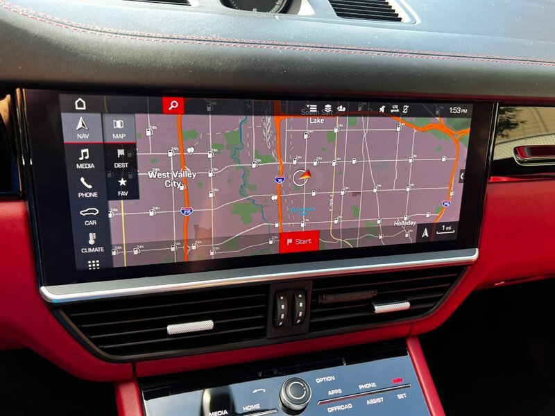 Used 2020 Porsche Cayenne AWD/4WD image 37