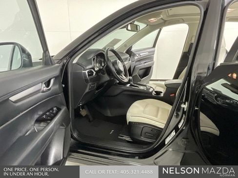 Used 2024 MAZDA CX-5 AWD 2.5 S w/ Preferred Package image 11