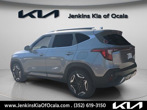 New 2026 Kia Seltos SX image 7