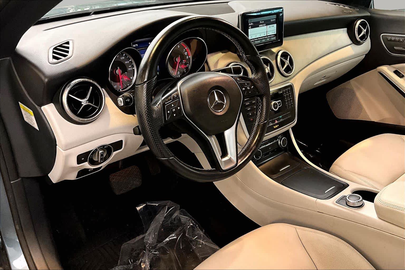 Used 2014 Mercedes-Benz CLA 250 image 15