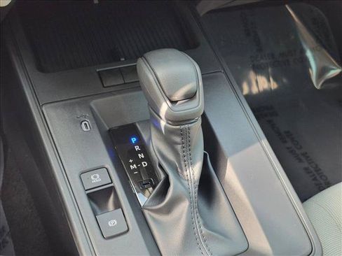 Certified 2026 Toyota Corolla Cross L FWD image 11