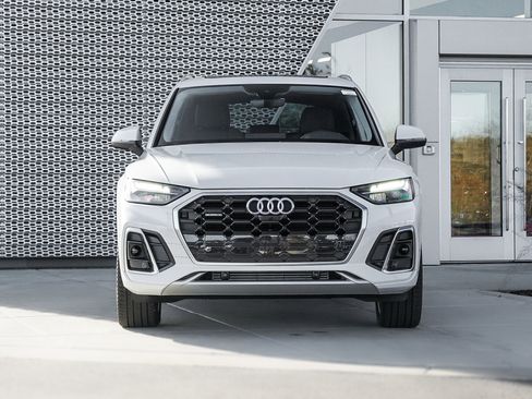 Certified 2025 Audi Q5 2.0T Premium Plus w/ Premium Plus Package image 33