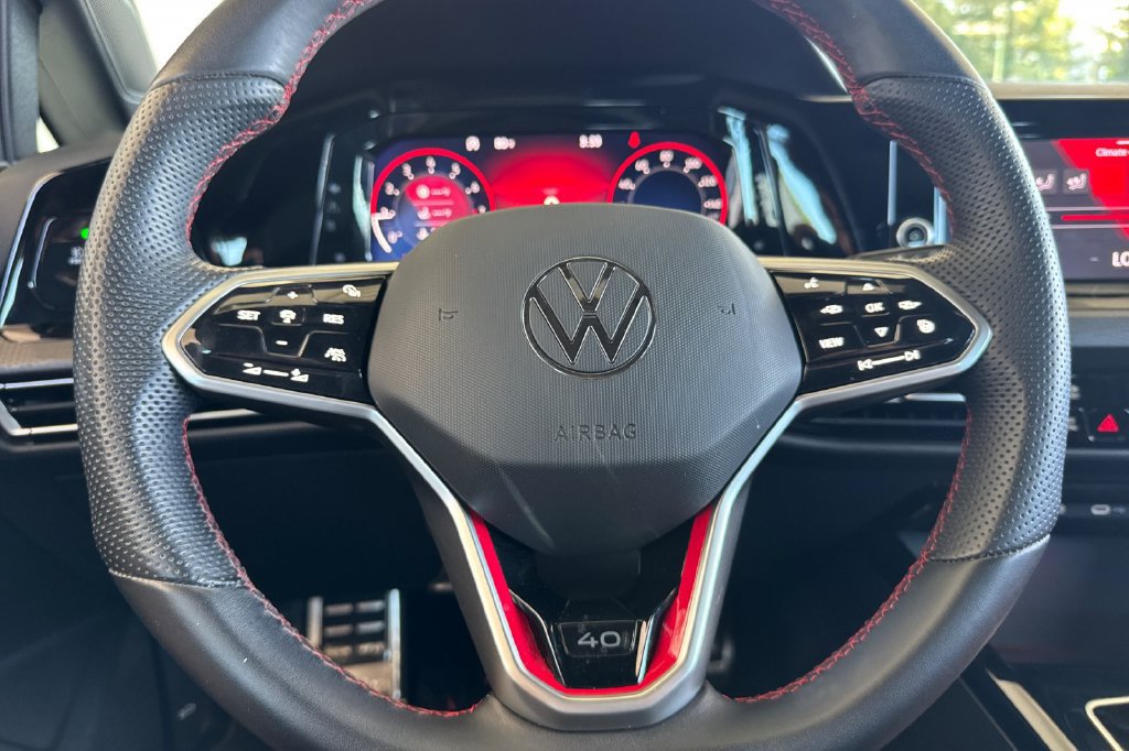 Used 2023 Volkswagen GTI 40th Anniversary Edition FWD image 21