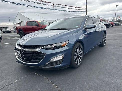 Certified 2024 Chevrolet Malibu RS w/ LPO, Floor Liner Package image 4