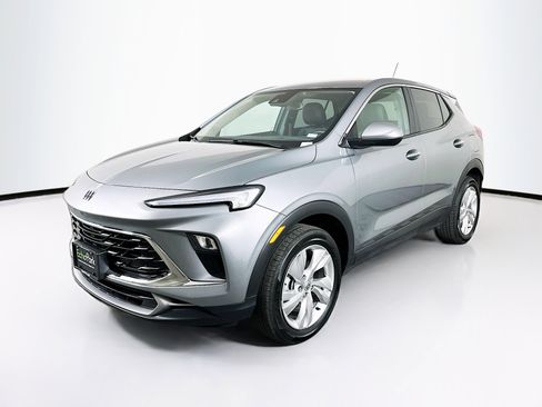 Used 2025 Buick Encore GX Preferred image 3