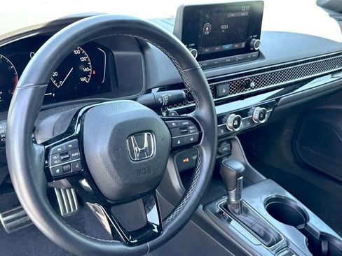 Used 2023 Honda Civic Sport image 11