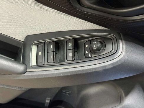 Used 2018 Subaru Crosstrek 2.0i Premium image 23