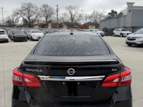 Used 2018 Nissan Sentra SR w/ Technology Package image 6