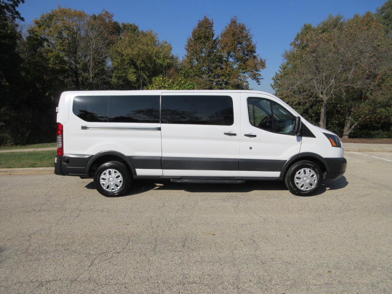 Used 2016 Ford Transit 350 XL RWD image 7