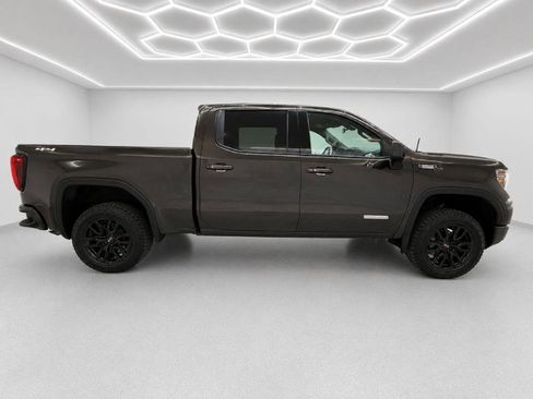 Used 2020 GMC Sierra 1500 Elevation w/ Elevation Value Package AWD/4WD image 2