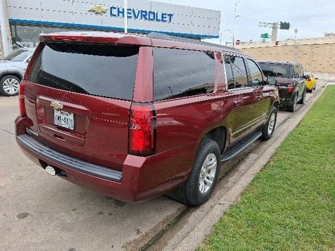 Used 2018 Chevrolet Suburban LT w/ Max Trailering Package RWD image 3