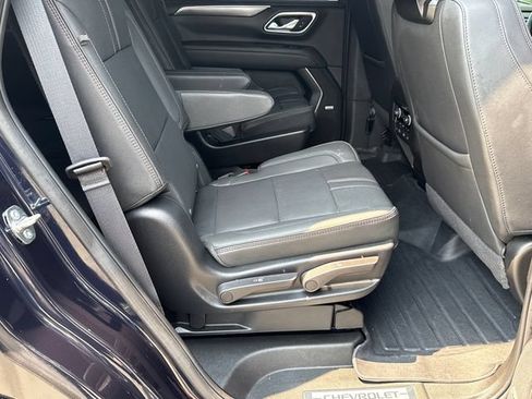Used 2024 Chevrolet Tahoe RST w/ Luxury Package AWD/4WD image 16