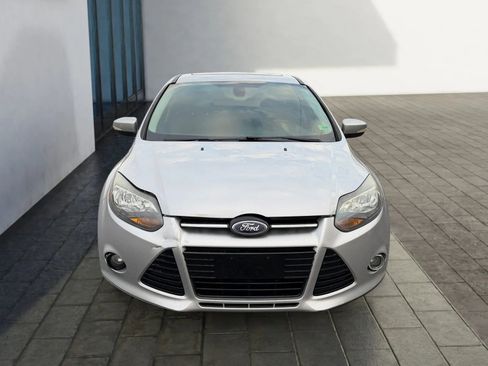 Used 2012 Ford Focus Titanium image 9