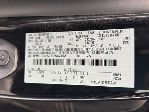 Certified 2025 Ford Escape ST-Line Select AWD/4WD image 9